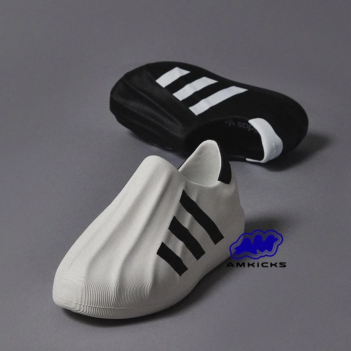 adiFOM Superstar White Black White