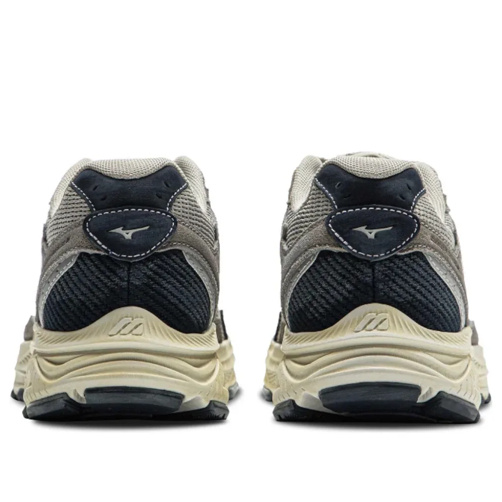 Mizuno Racer S "Rock Grey"