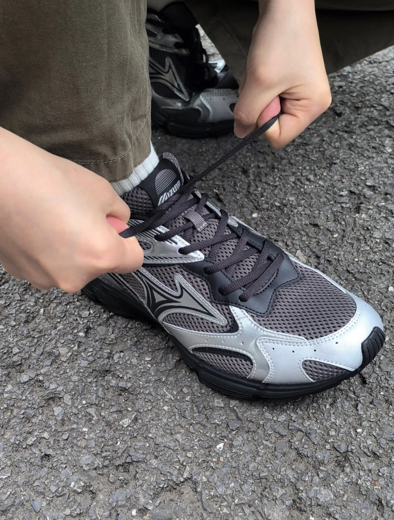 MIZUNO Speed 2K "Black Silver" - D1GH222919