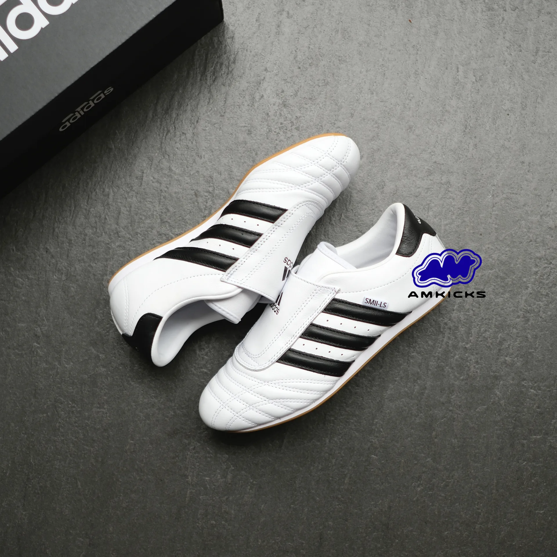 adidas Taekwondo "White Black"