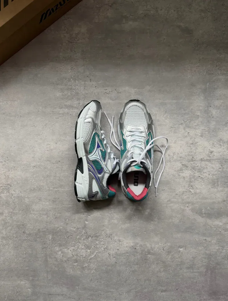 Mizuno Speed 2K "Turquoise Blue"