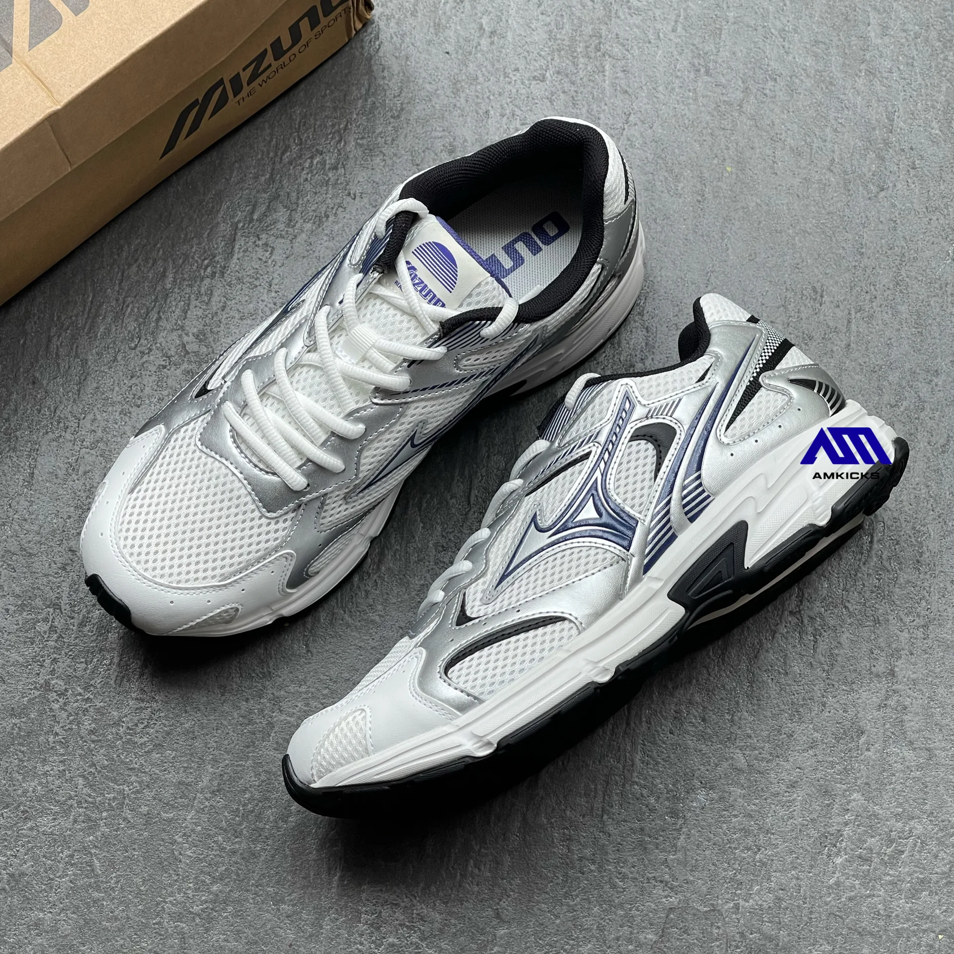 MIZUNO Speed 2K "White" - D1GH222906