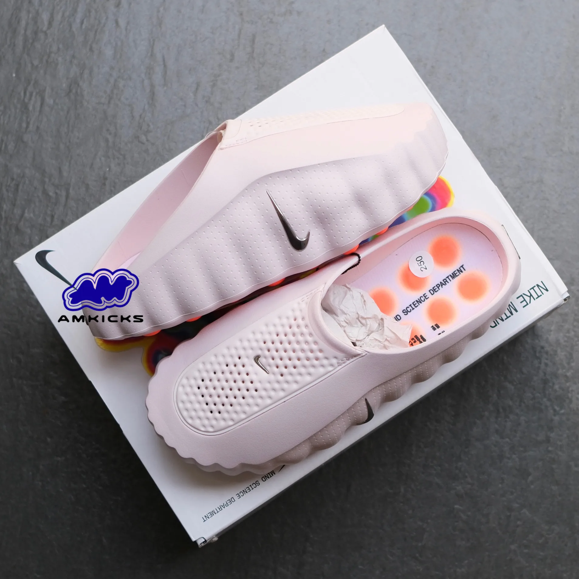 Mind 001 Slide Pearl Pink