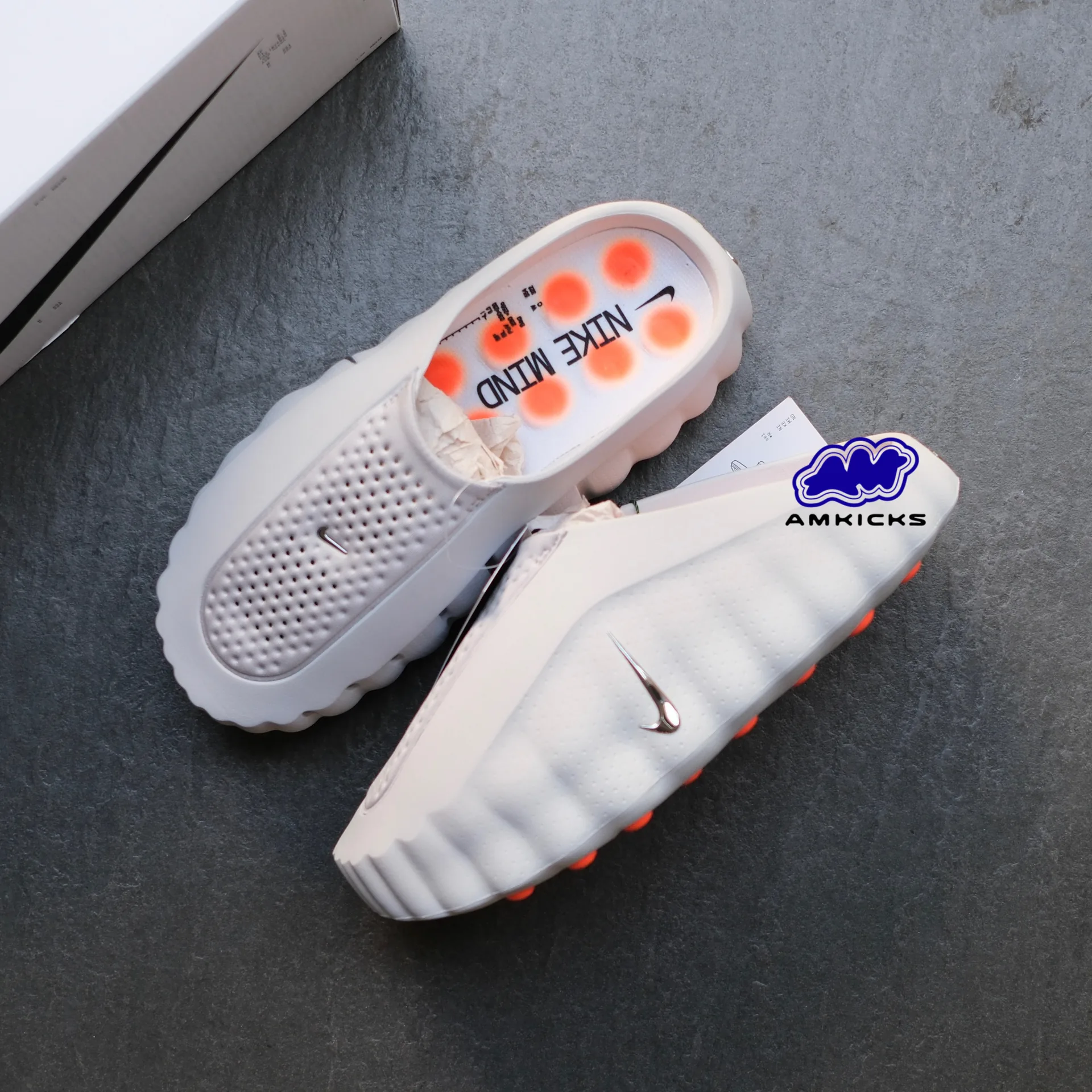Mind 001 Slide "Light Smoke Grey"