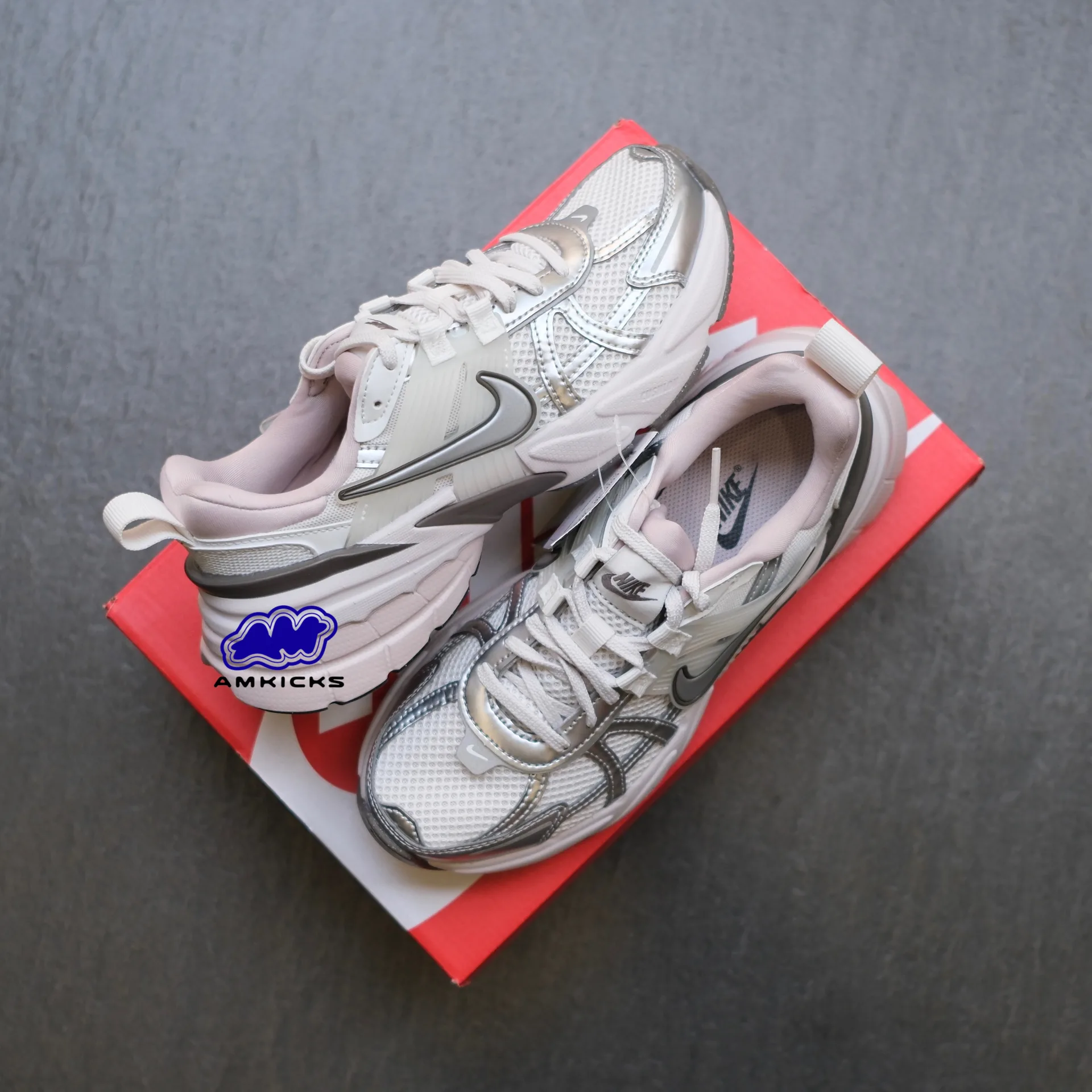 Nike V2K Run "Platinum Tint Summit White Cave Stone Metallic Silver"