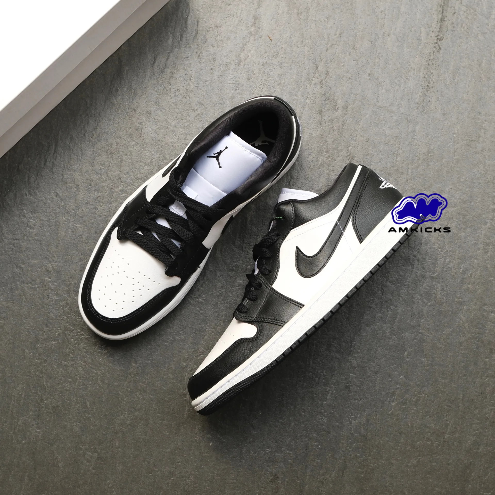 Jordan 1 Low Panda