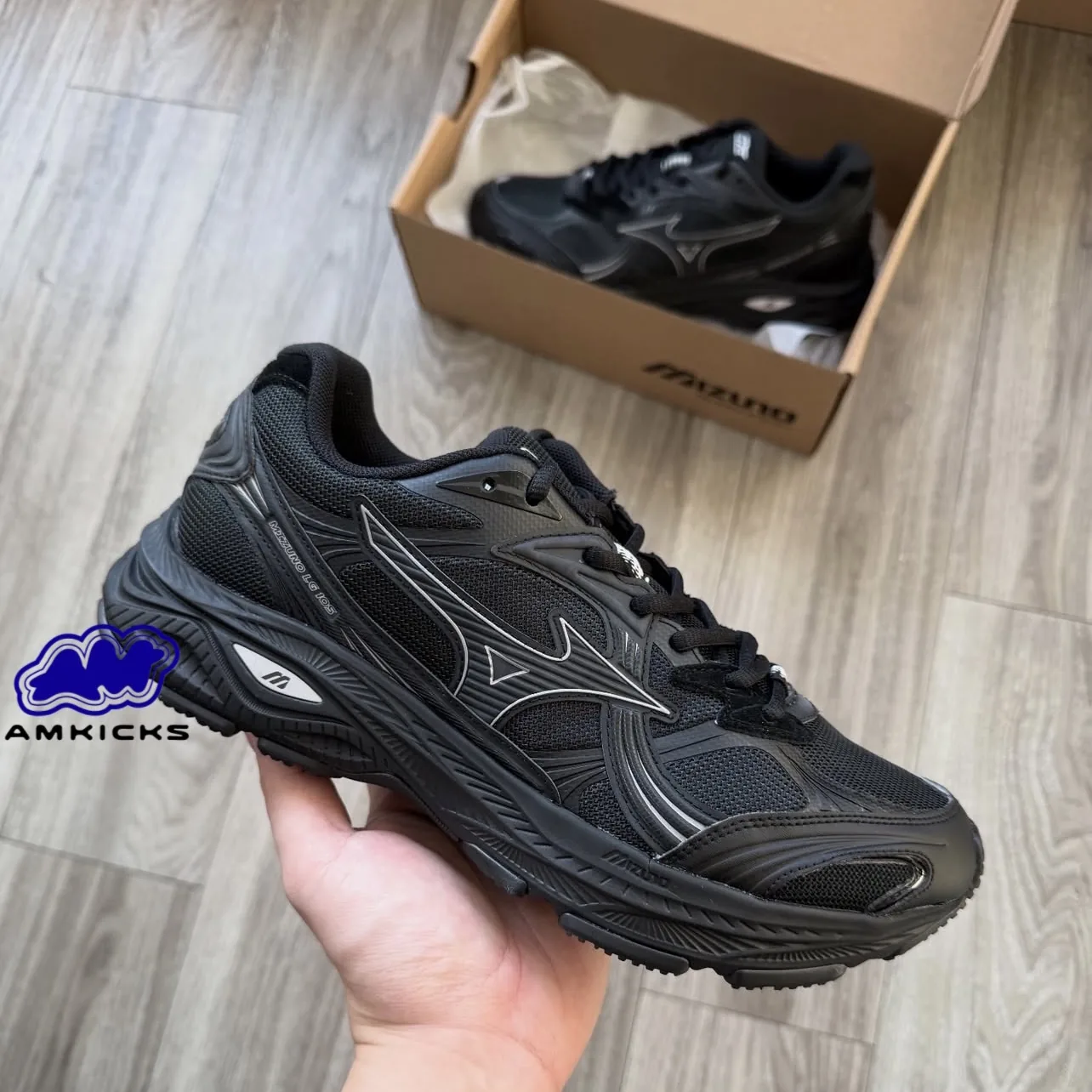 Mizuno LG 10s “Black“