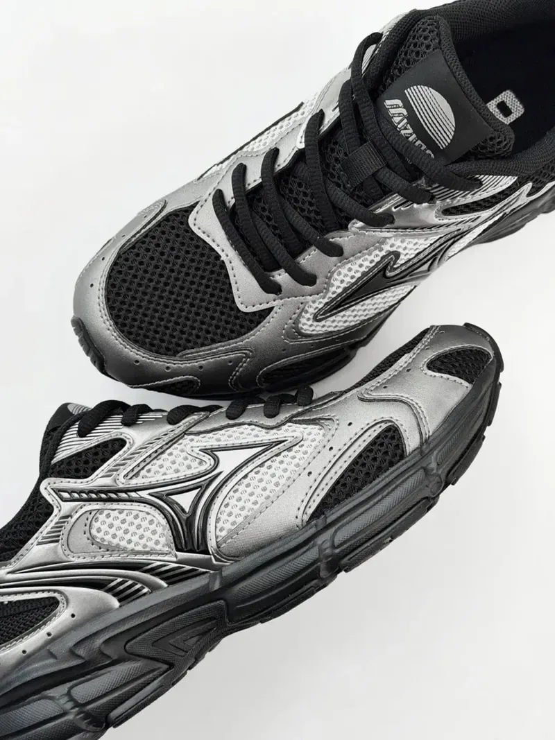 MIZUNO Speed 2K "Metallic Silver Black" - D1GH252908