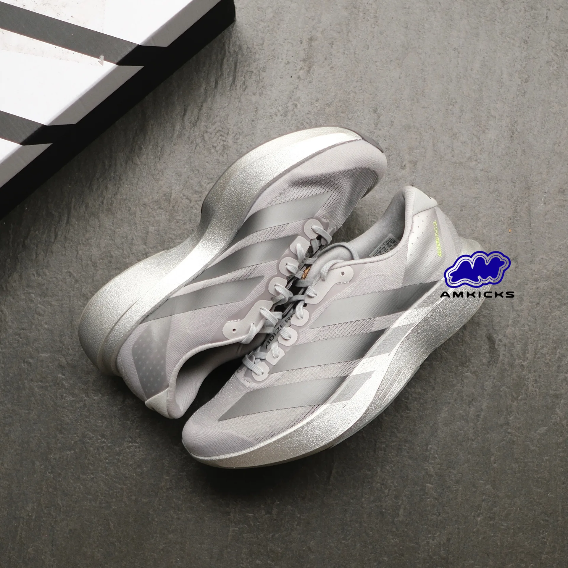 adidas Adizero Evo SL "Silver Metallic"