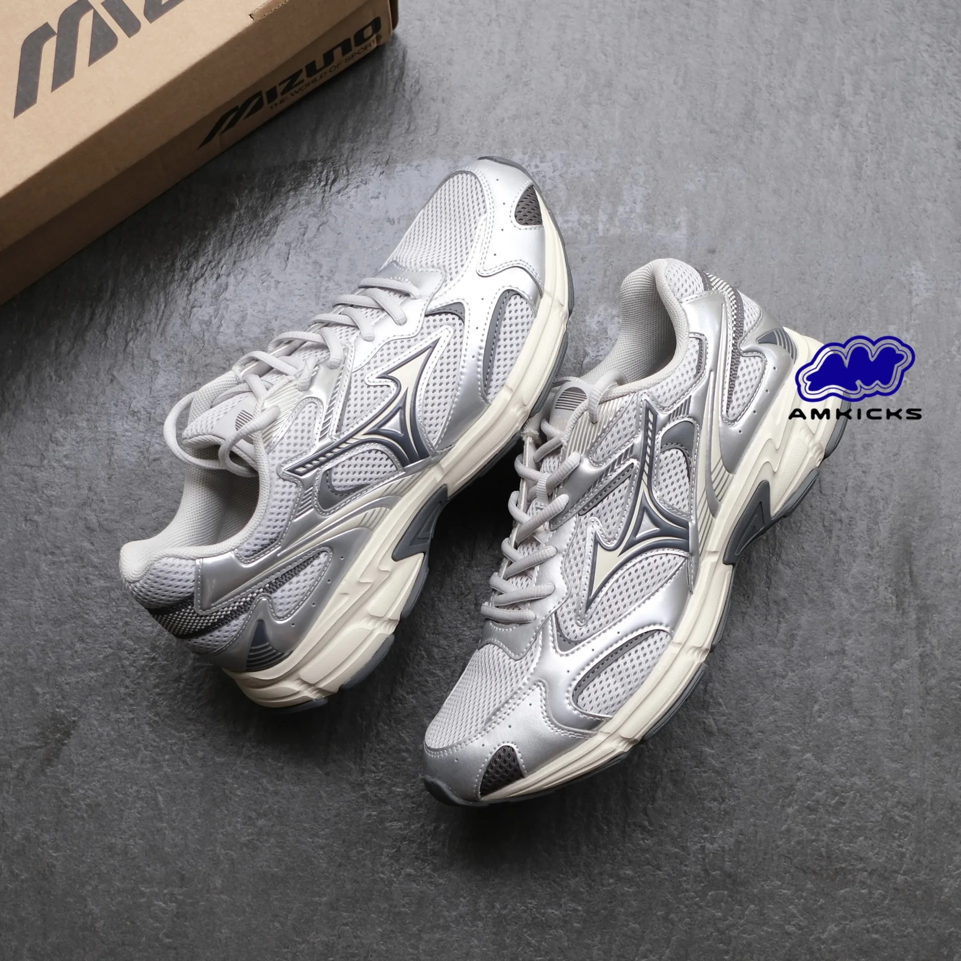 MIZUNO Speed 2K "Silver Cream" - D1GH222917