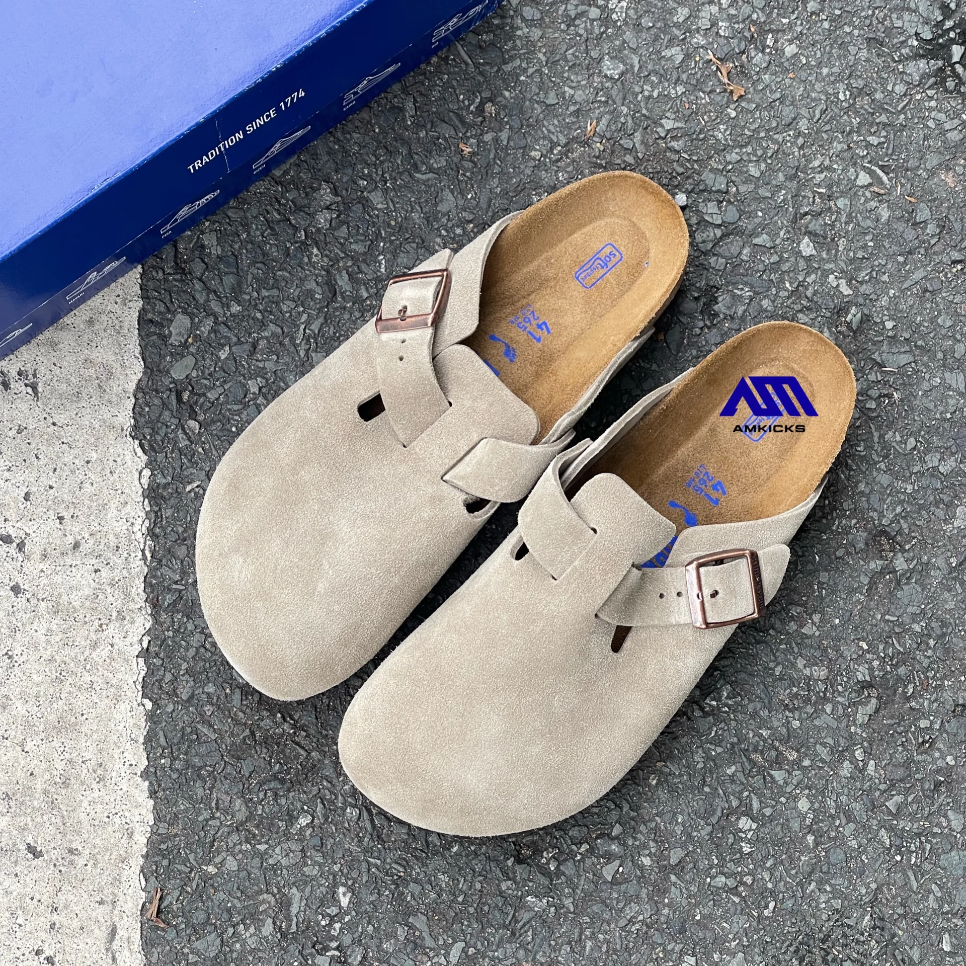 Birkenstock Boston Soft Footbed "Suede Taupe"