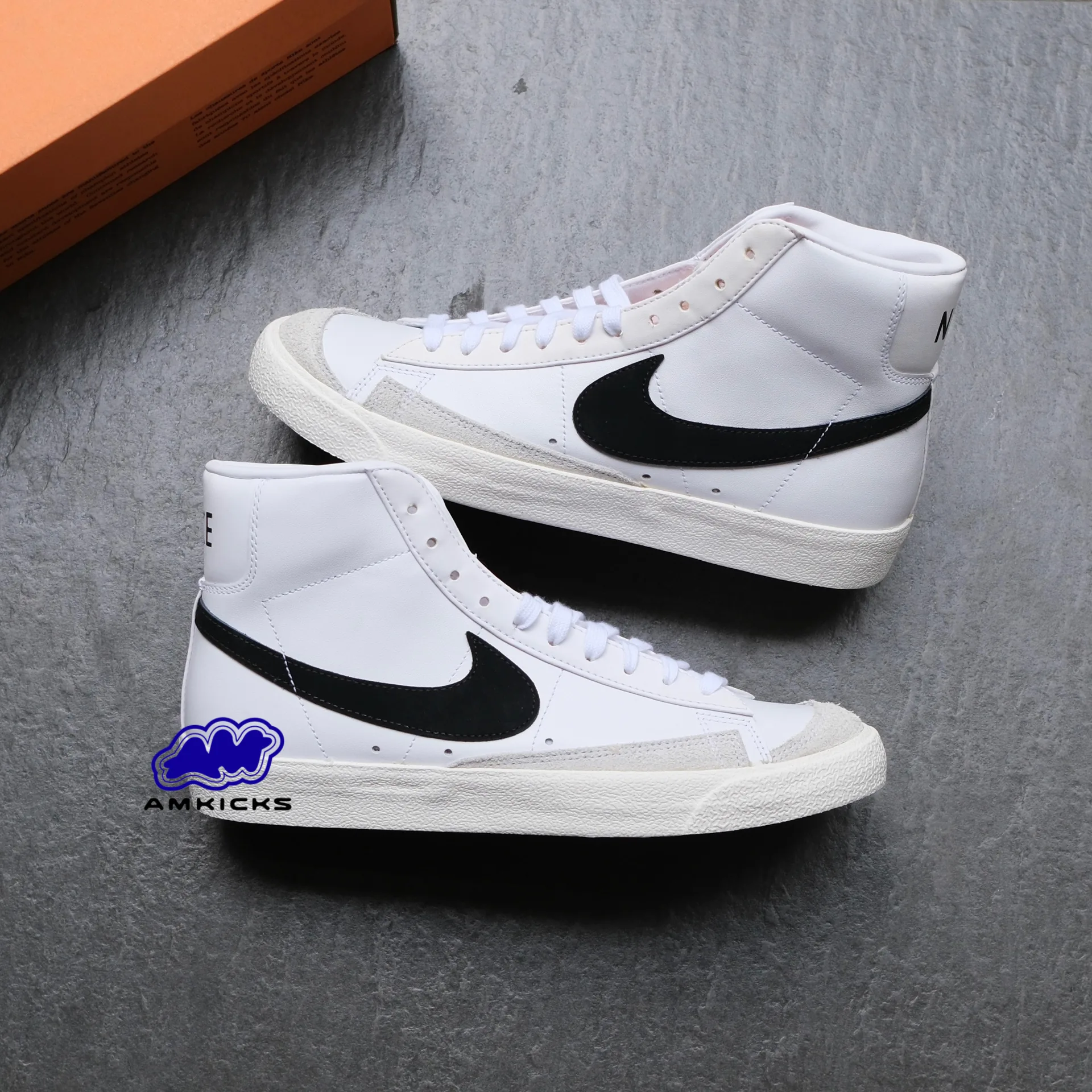 Nike Blazer Mid 77 Vintage "White Black"