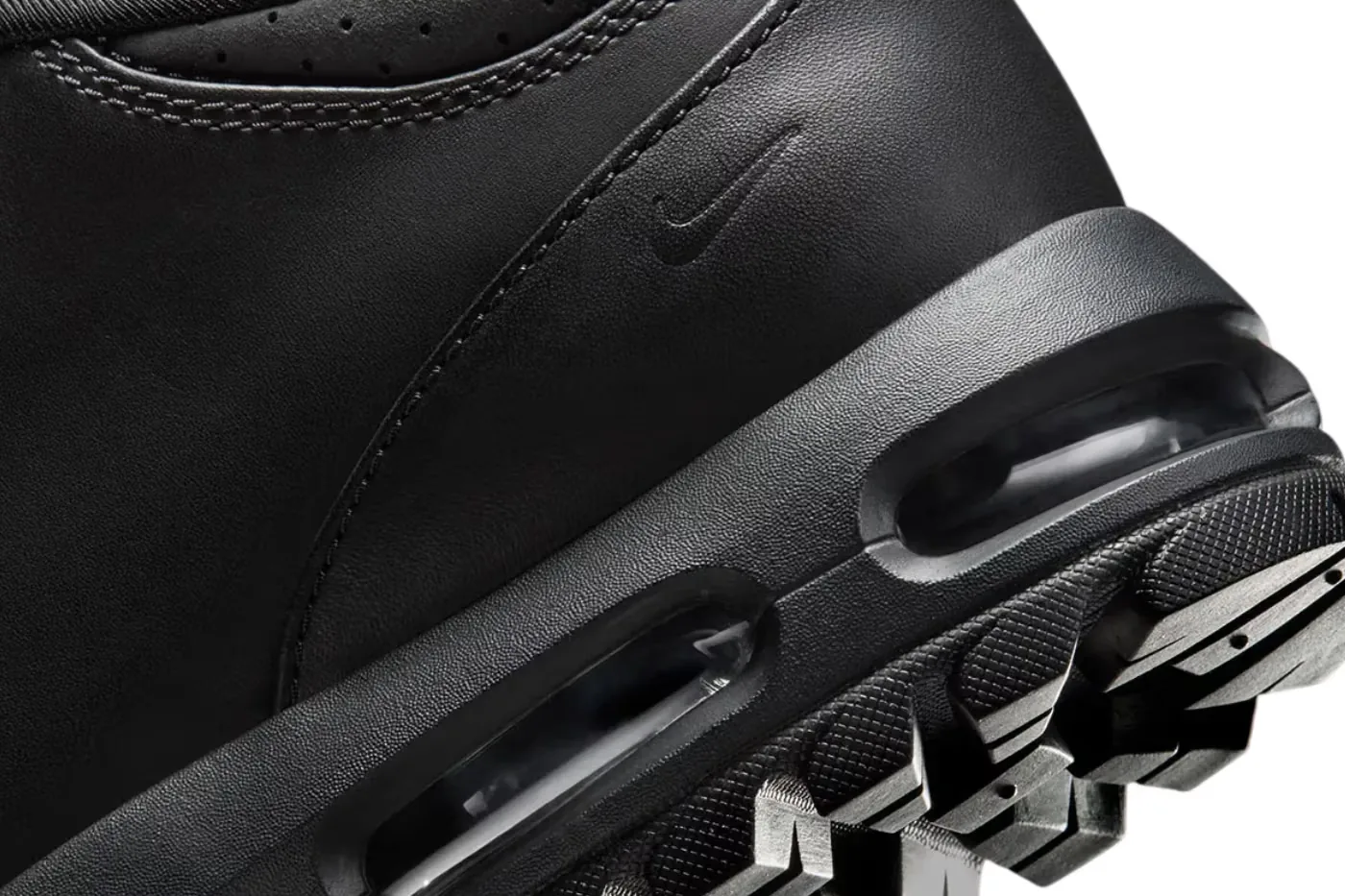 Nike Air Max Goadome Low "Black"