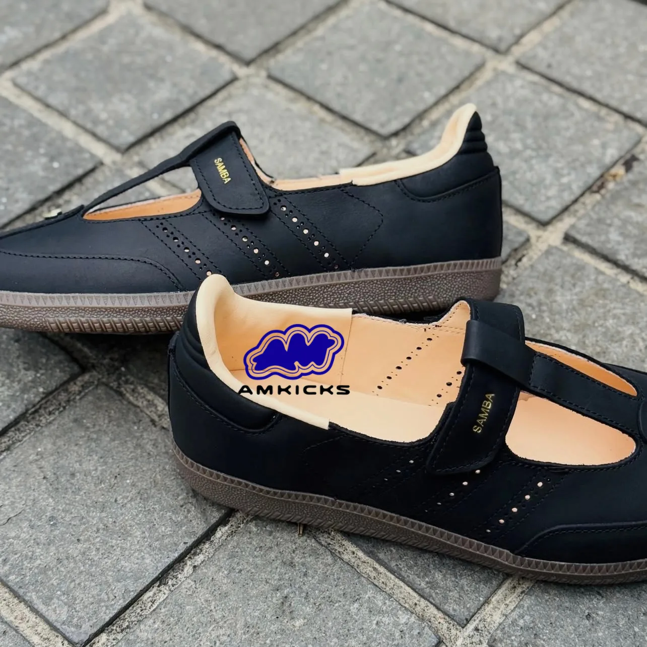 Adidas Samba Jane "Black Crystal Sand"