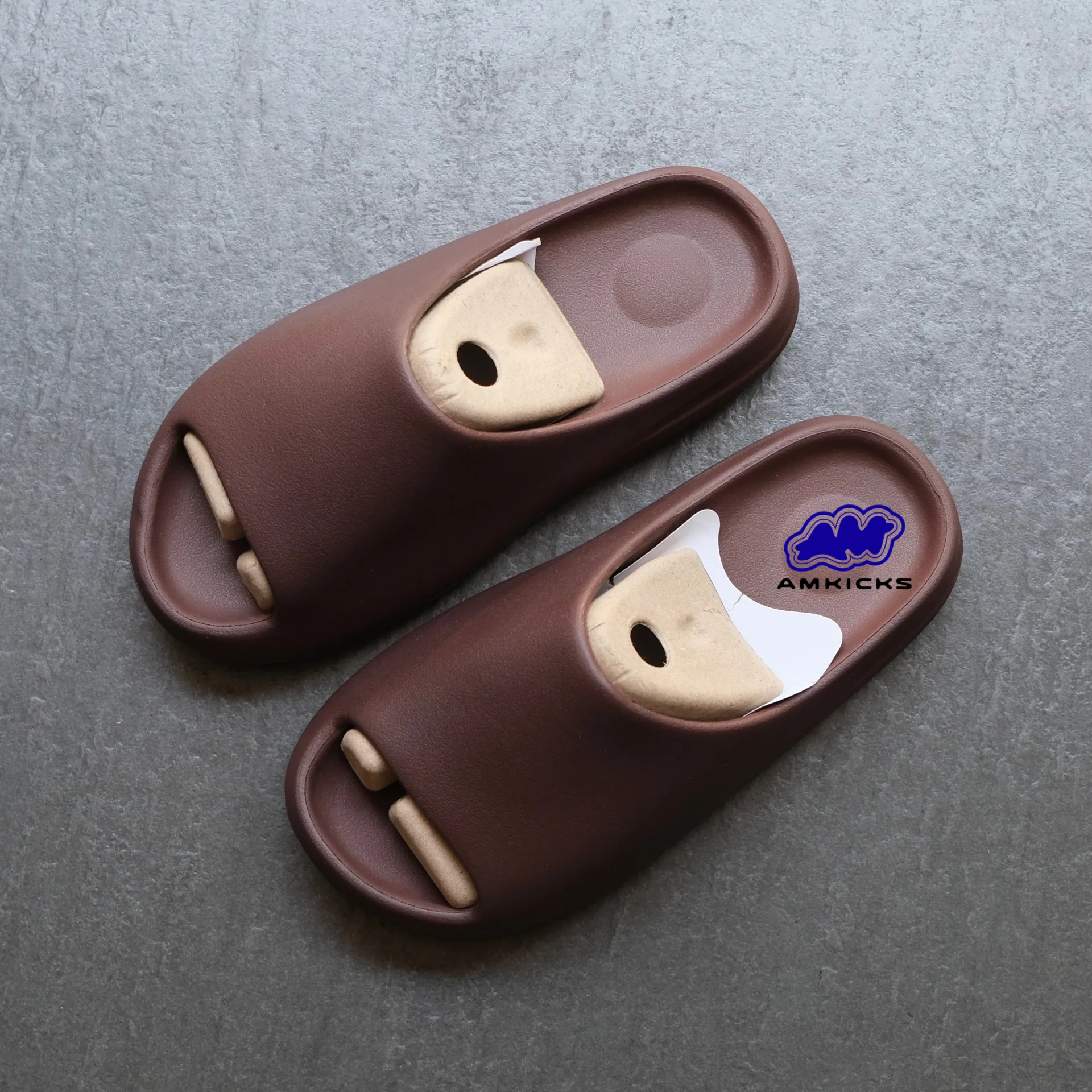 Yeezy Slide YZY YS-01 Fudge
