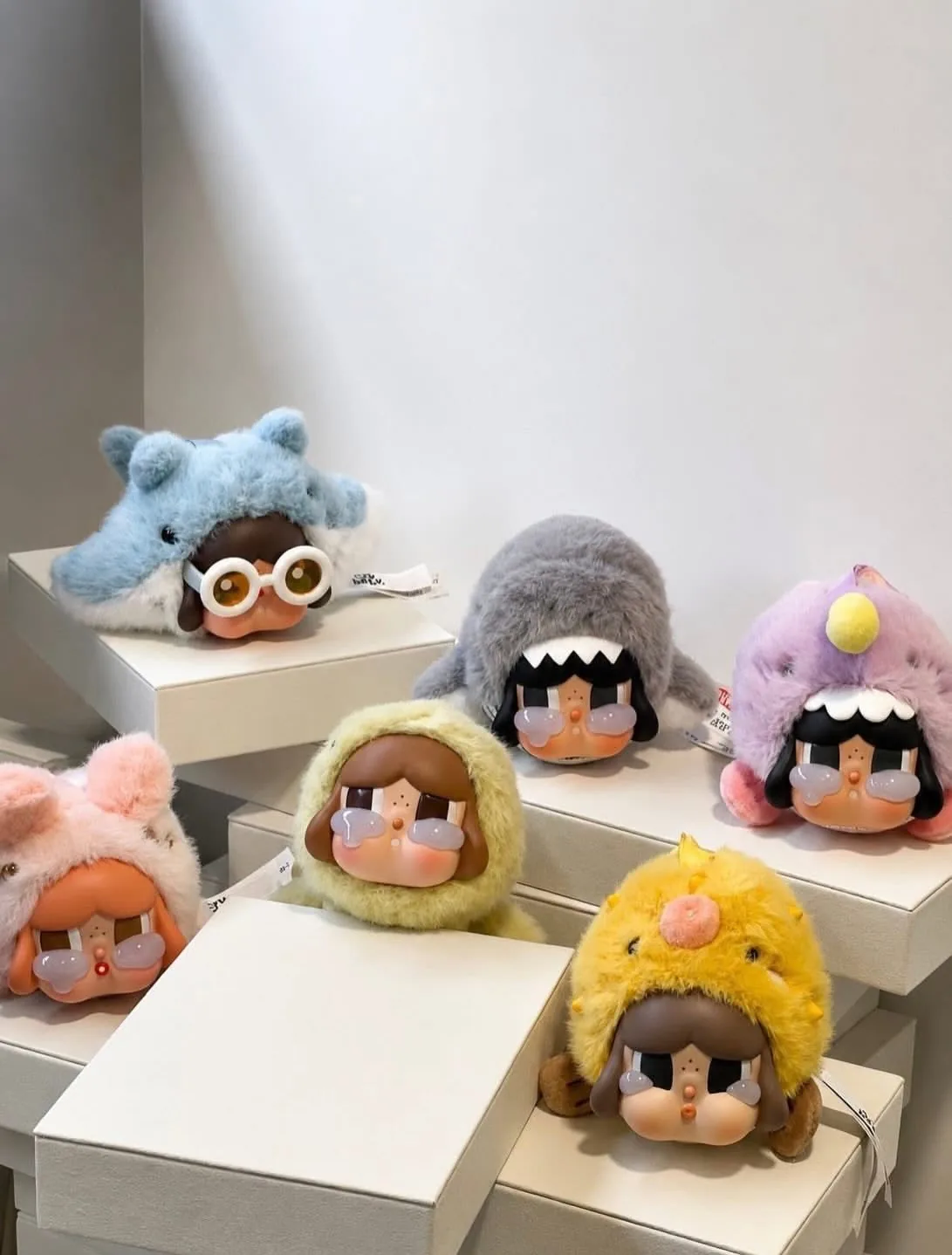 Pop Mart CRYBABY Cry Me An Ocean Series Vinyl Plush Pendant Single Blind Box