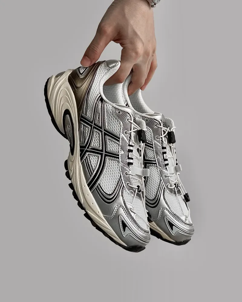ASICS Gel Kahana TR V4 "Cream Silver"