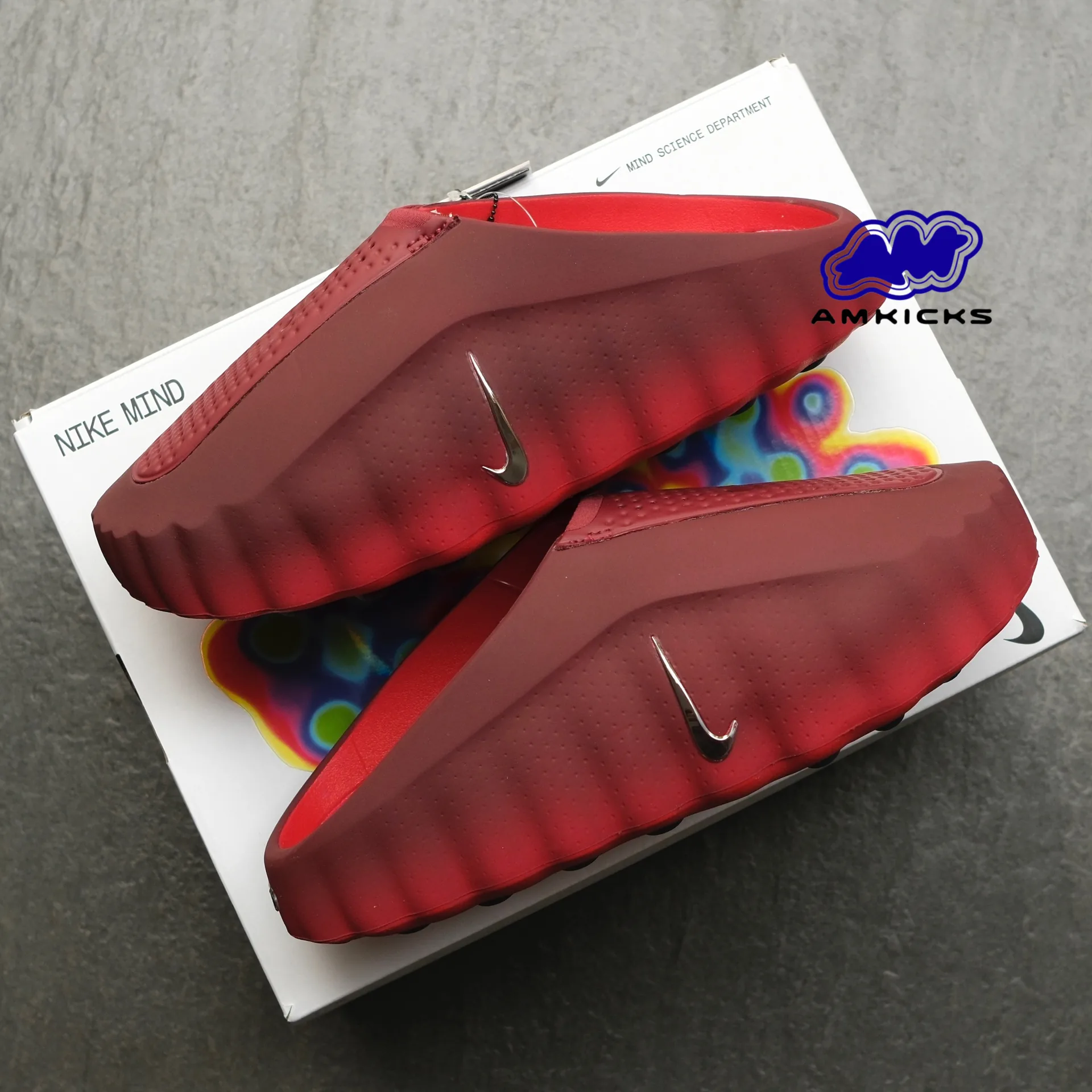 Nike Mind 001 Slide "Team Red University Red"