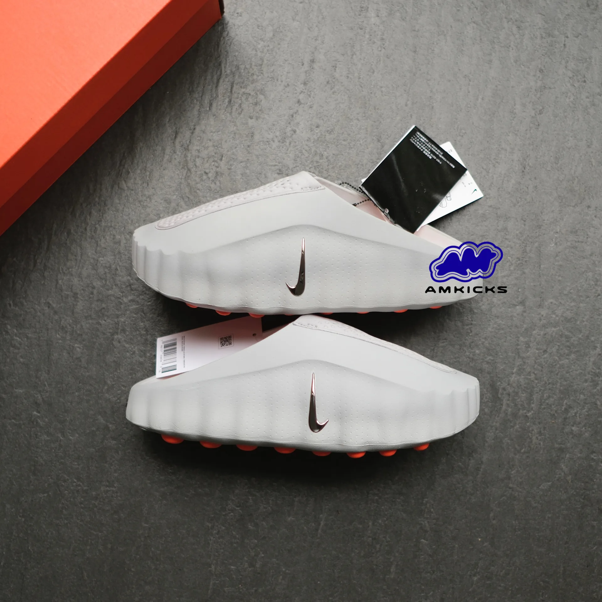 Mind 001 Slide "Light Smoke Grey"