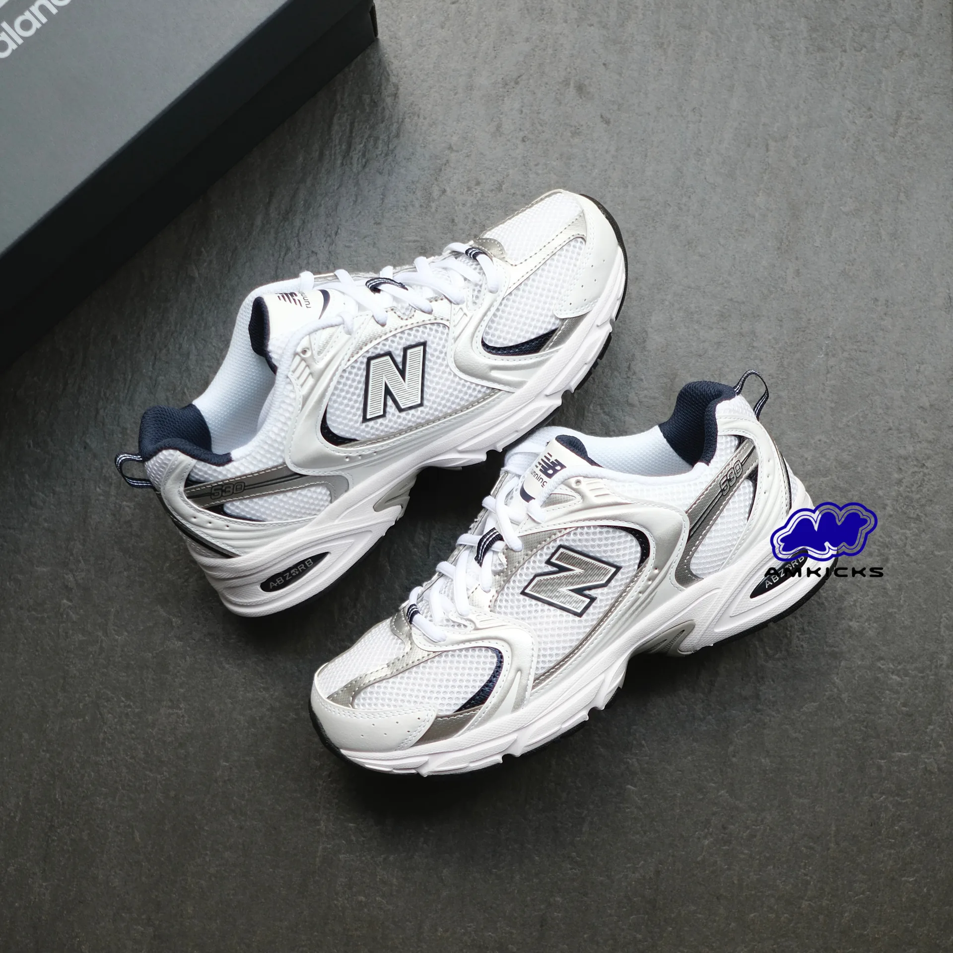 New Balance 530 "White Silver Navy"