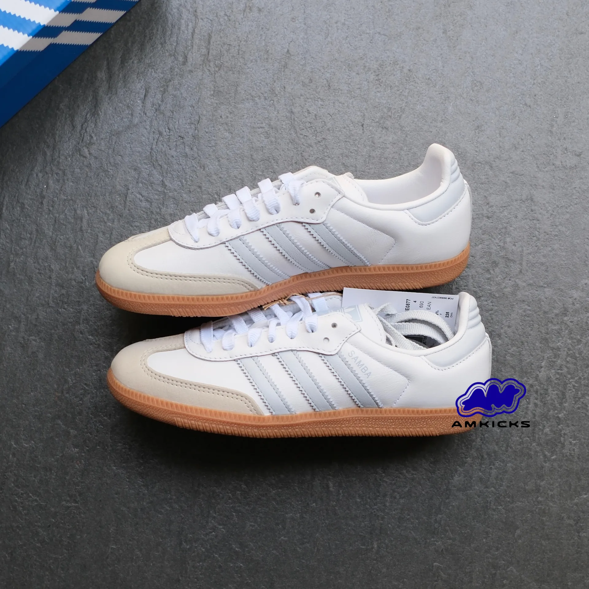 Samba OG "White Halo Blue Gum"