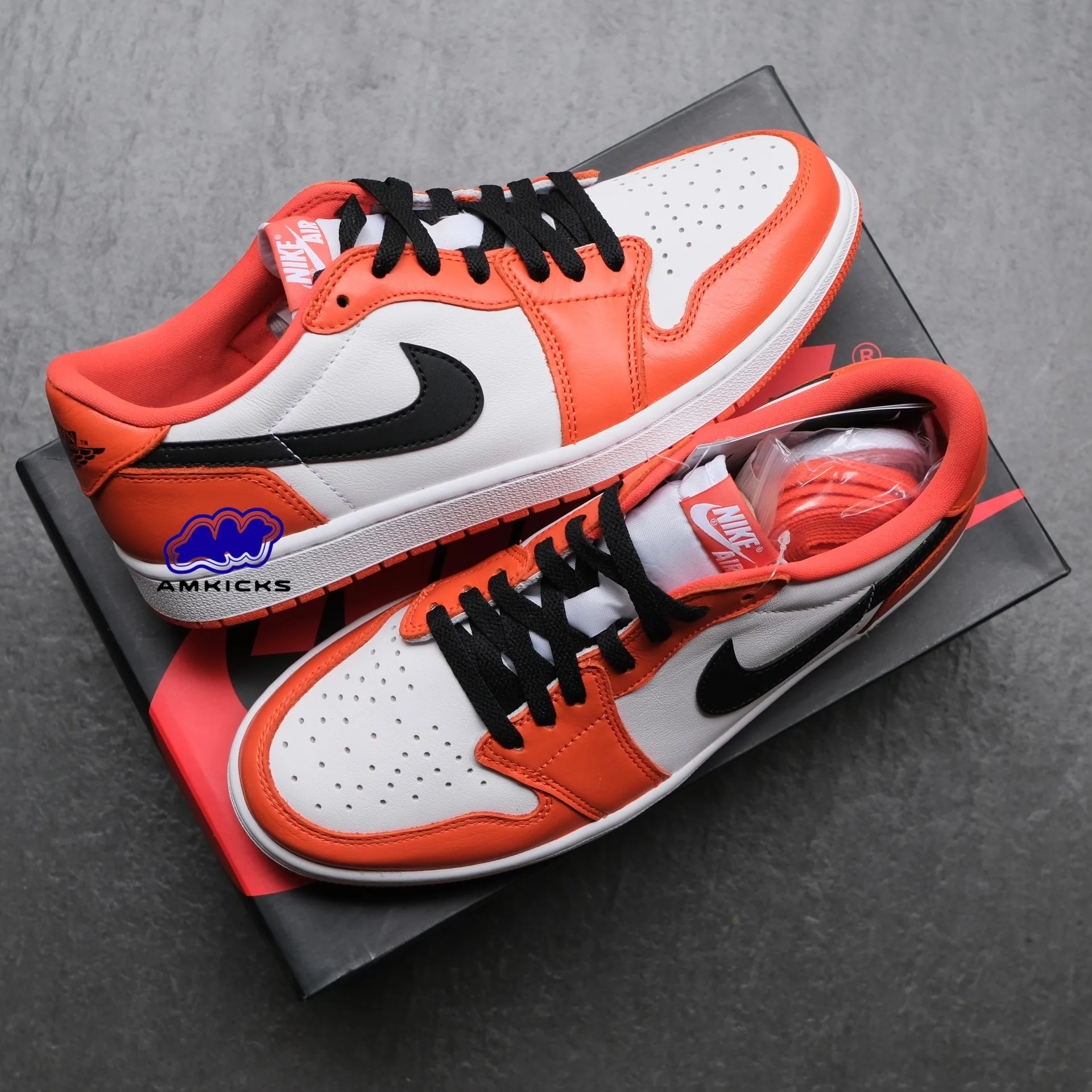 Jordan 1 Low OG "Starfish"