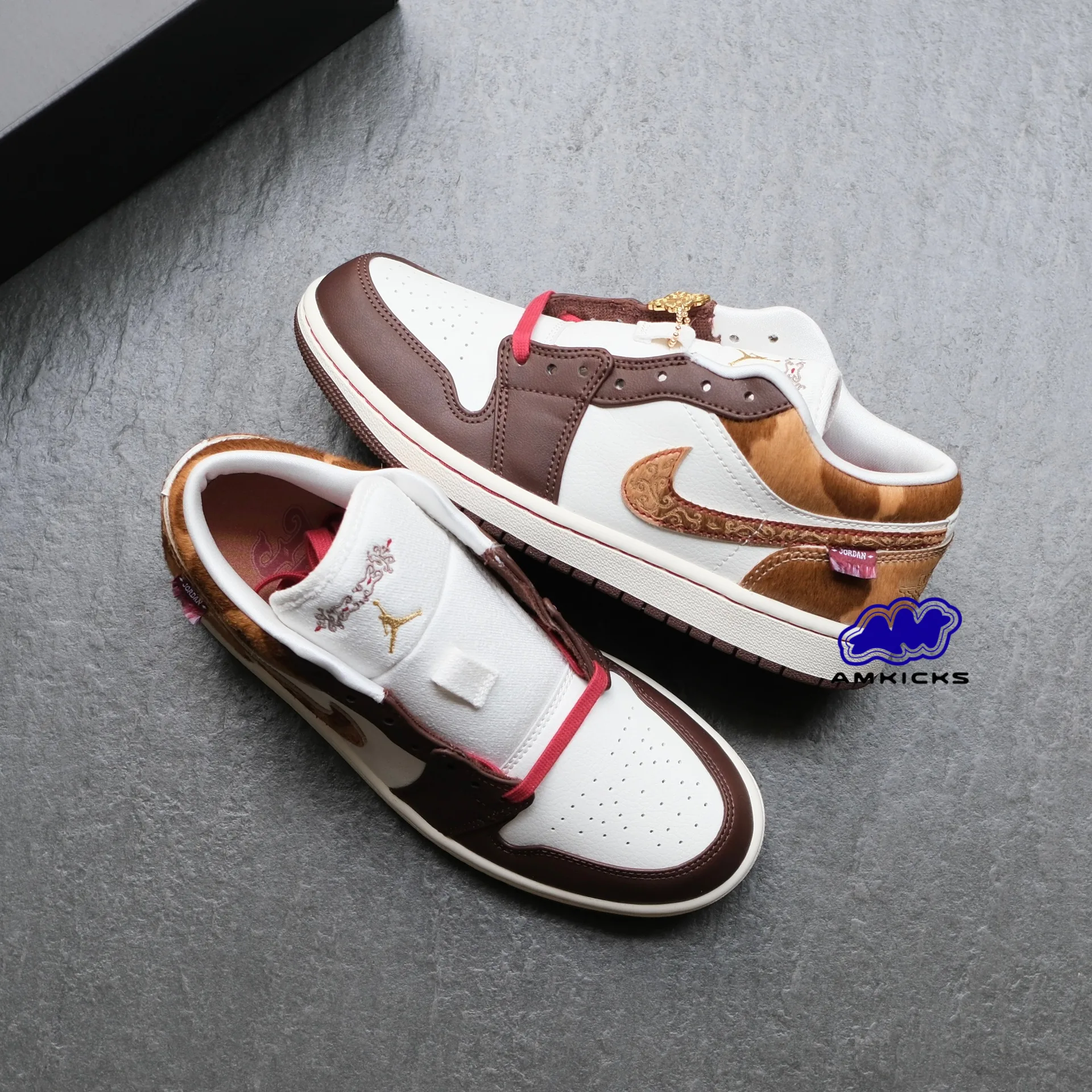 Jordan 1 Low SE "Year of the Horse"