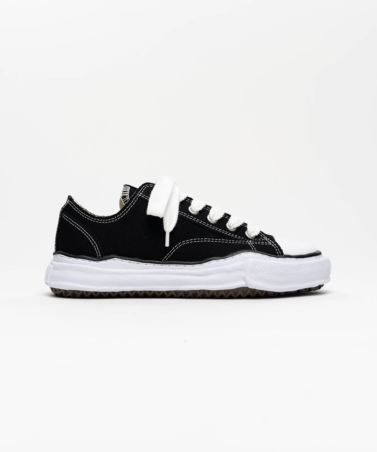 Maison Mihara Yasuhiro Peterson OG Sole Canvas Low "Black"