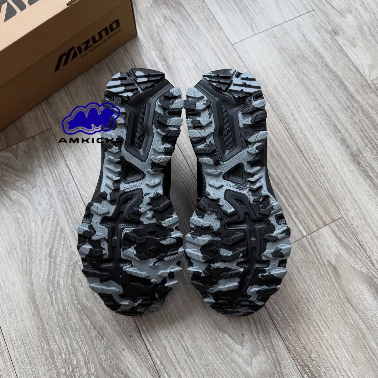Mizuno Racer Trail SE V2 "Black"