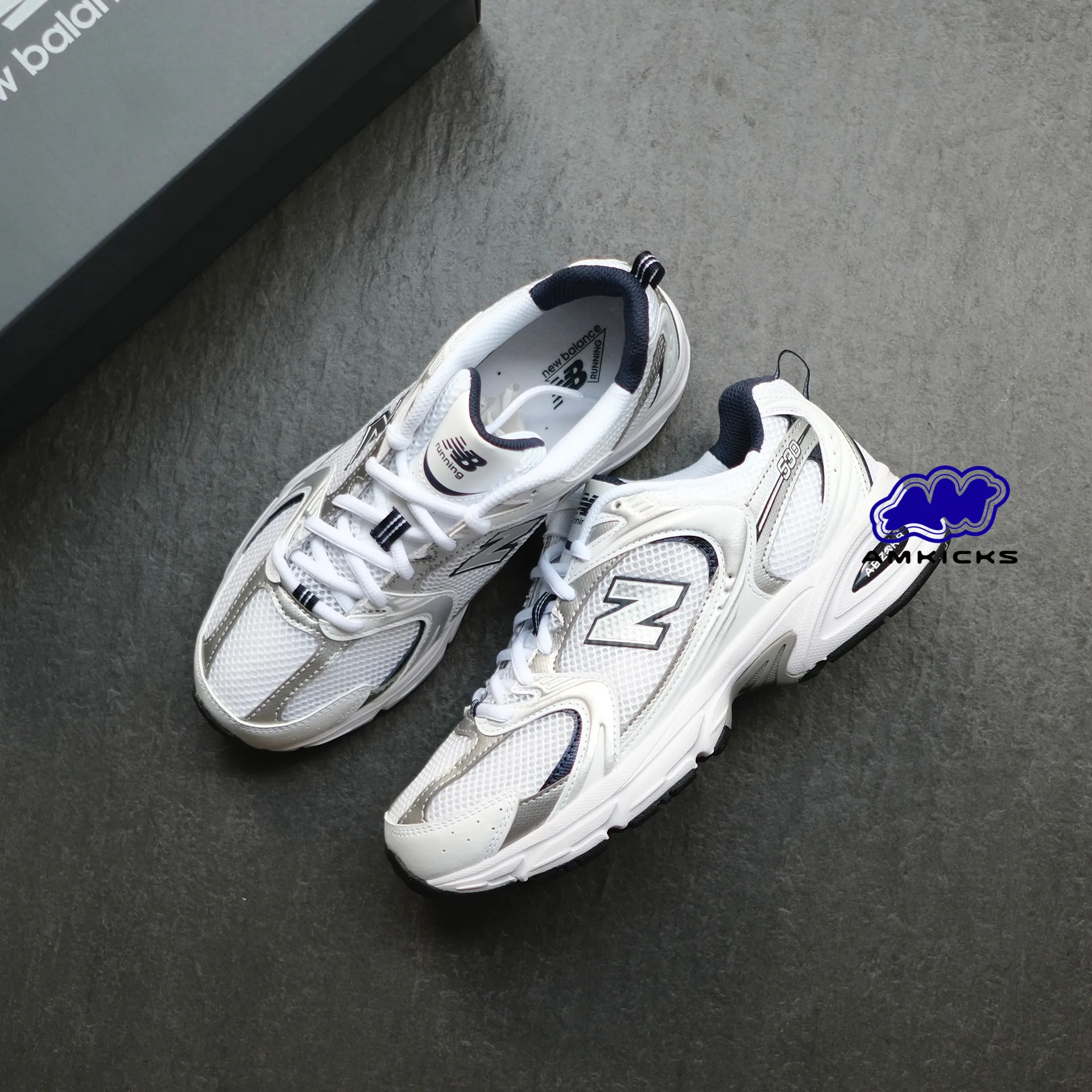 New Balance 530 "White Silver Navy"