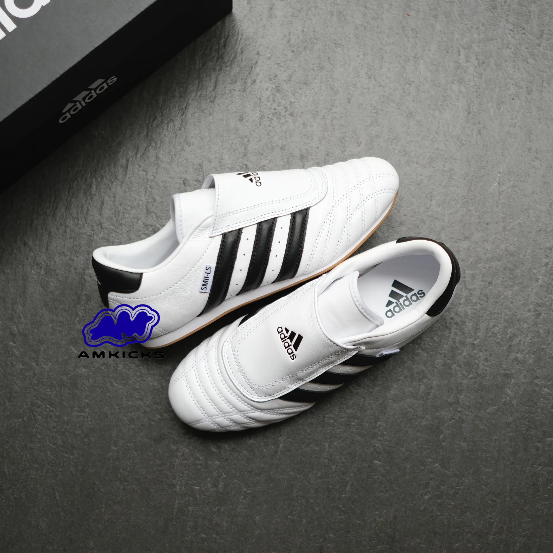 adidas Taekwondo "White Black"
