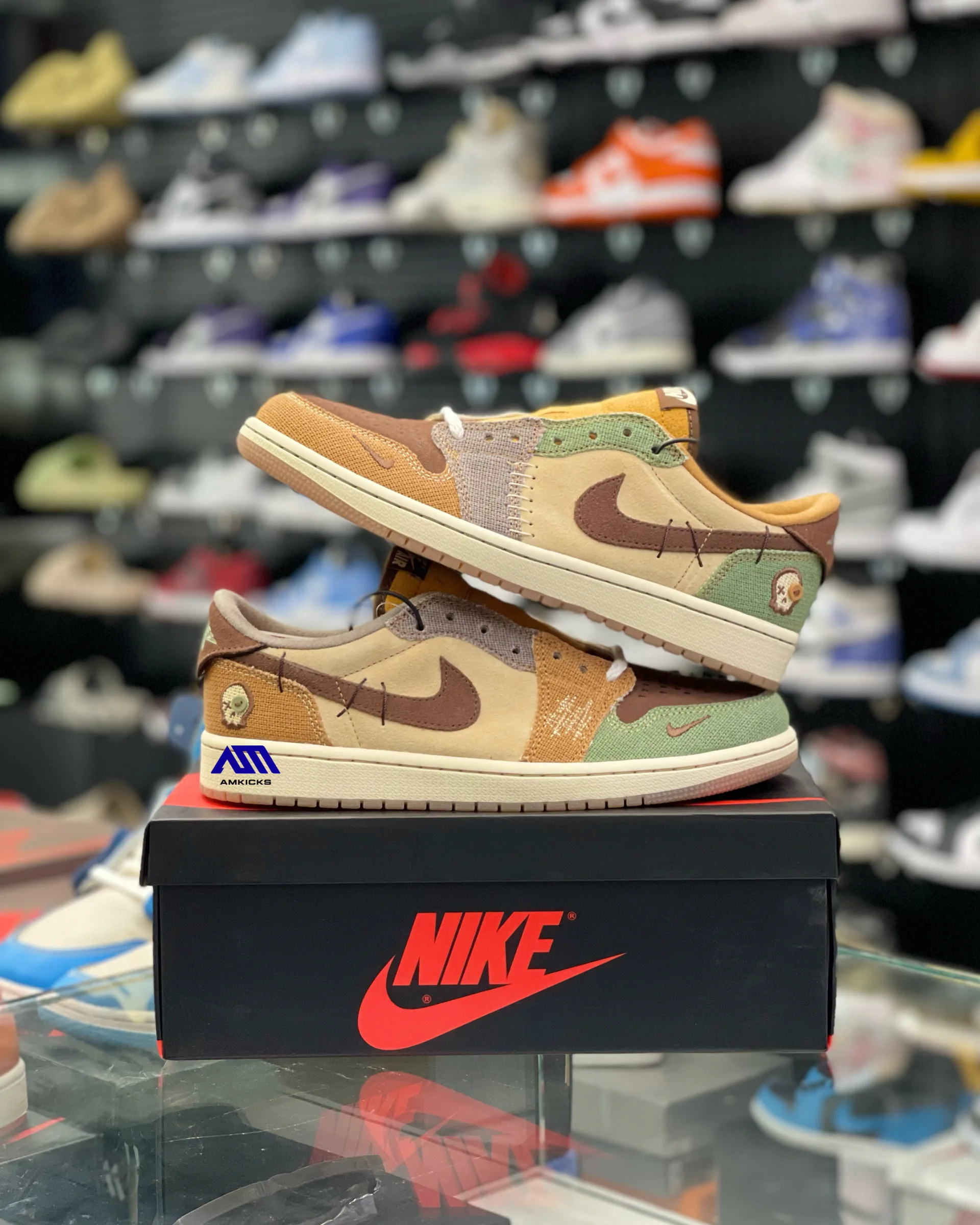 Jordan 1 Retro Low OG "Zion Williamson Voodoo"