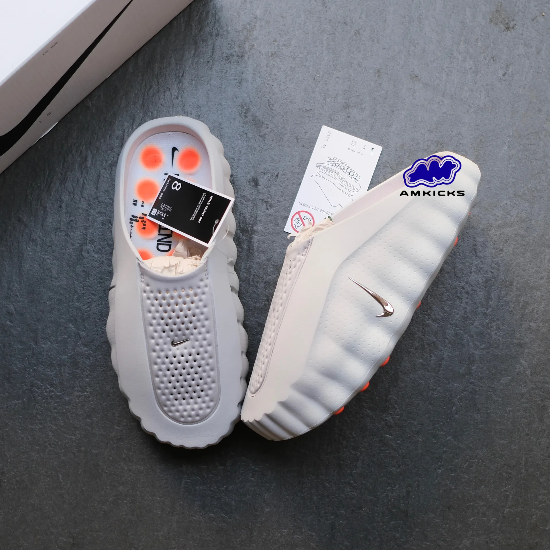 Mind 001 Slide "Light Smoke Grey"