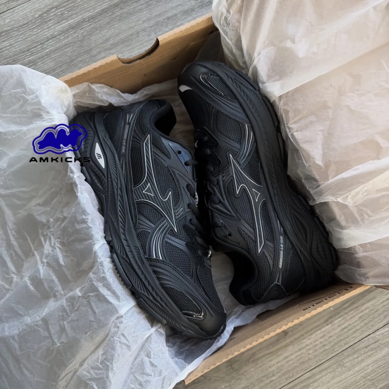 Mizuno LG 10s “Black“