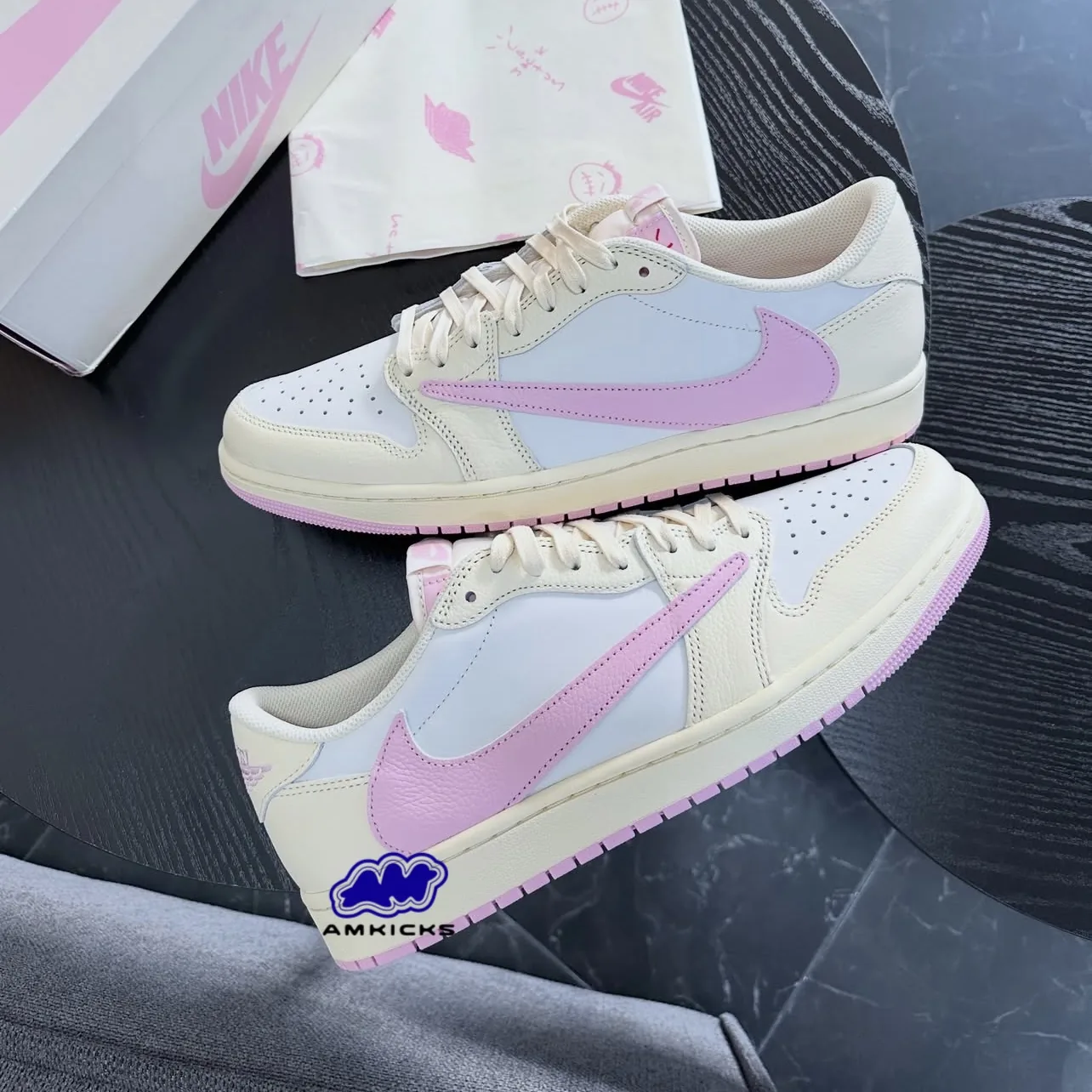 Jordan 1 Retro Low OG SP "Travis Scott Shy Pink"