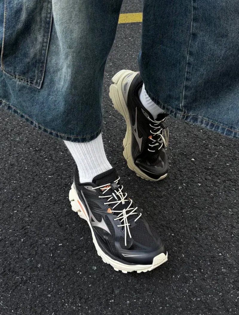 Mizuno Halo Mix TL "Black Cream"