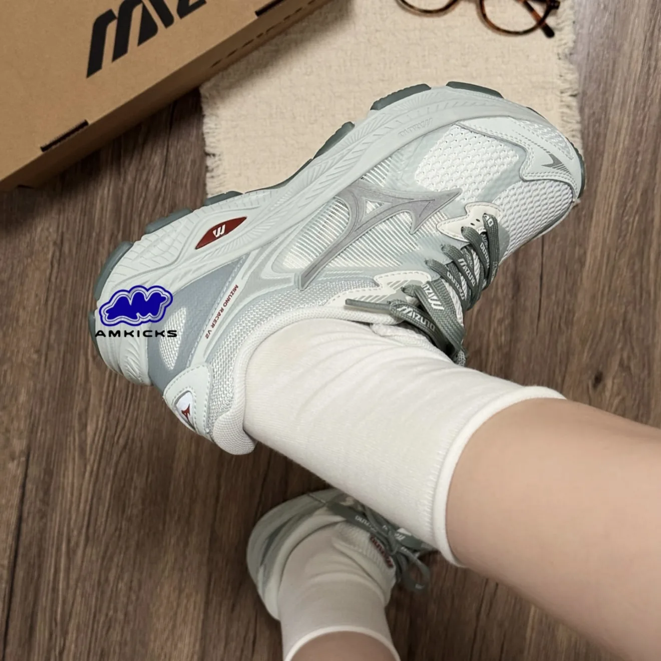 Mizuno Racer S V2 "Light Blue"