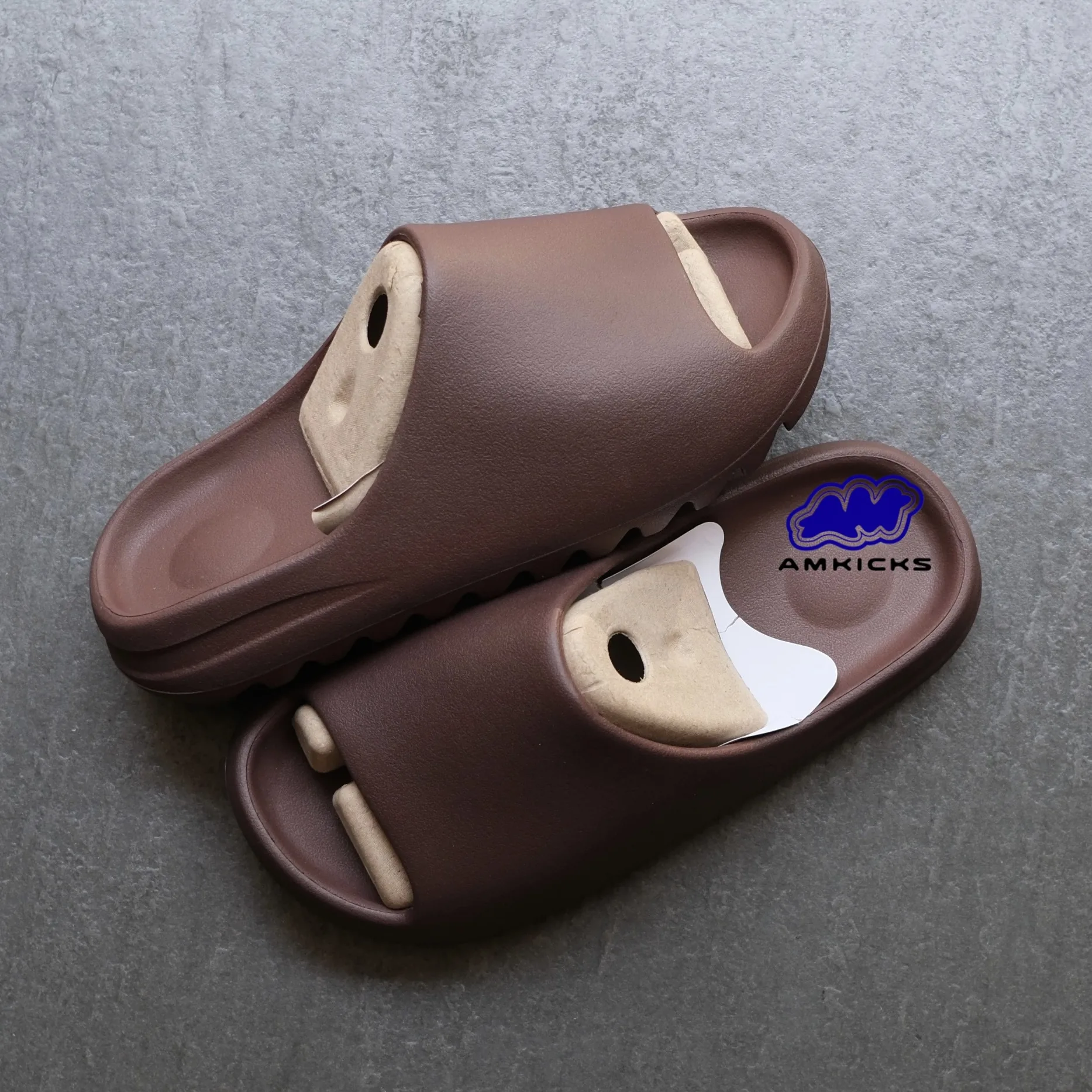 Yeezy Slide YZY YS-01 Fudge