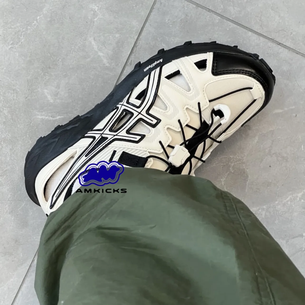 Asics Gel Sonoma SE "Black White"