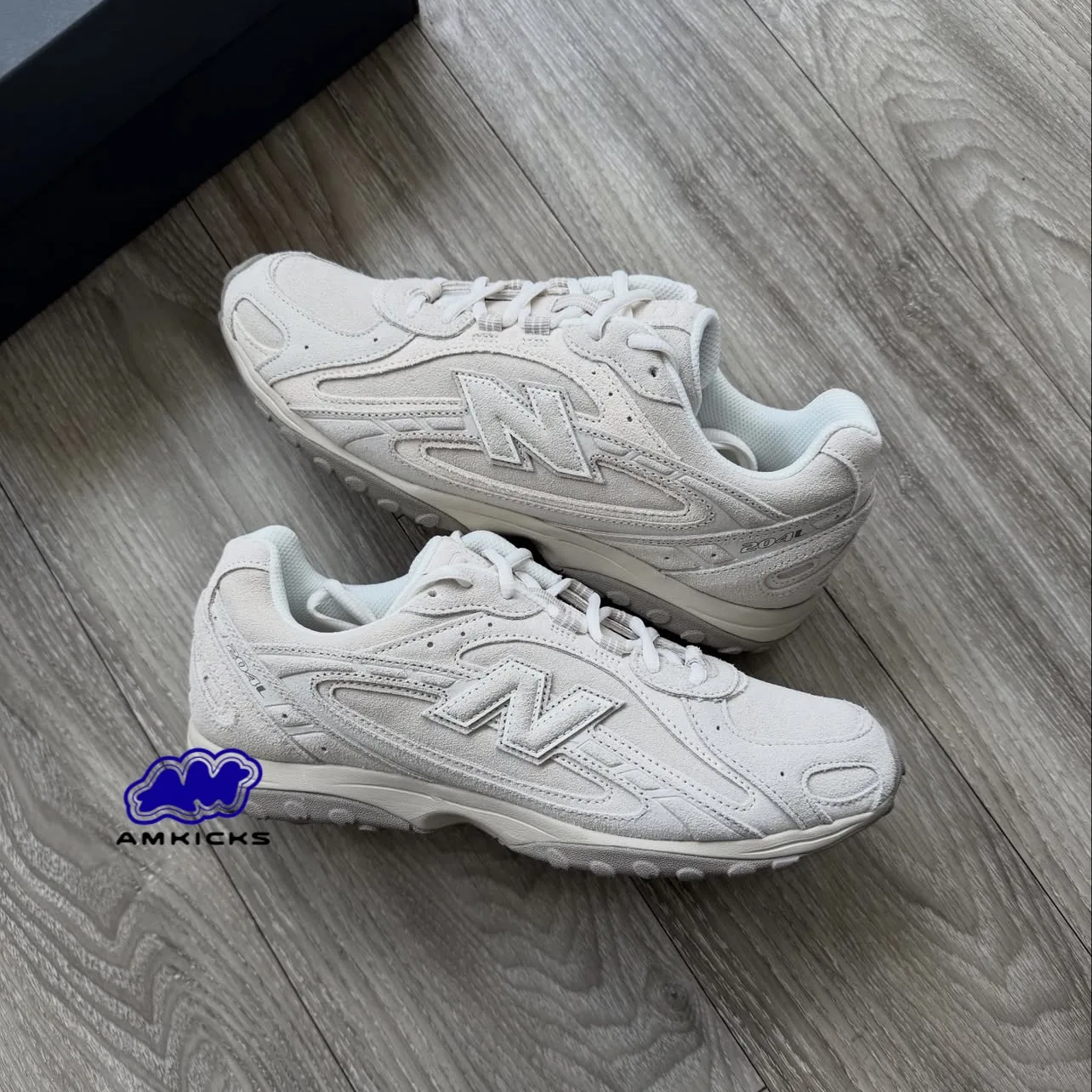 New Balance 204L "Timberwolf"
