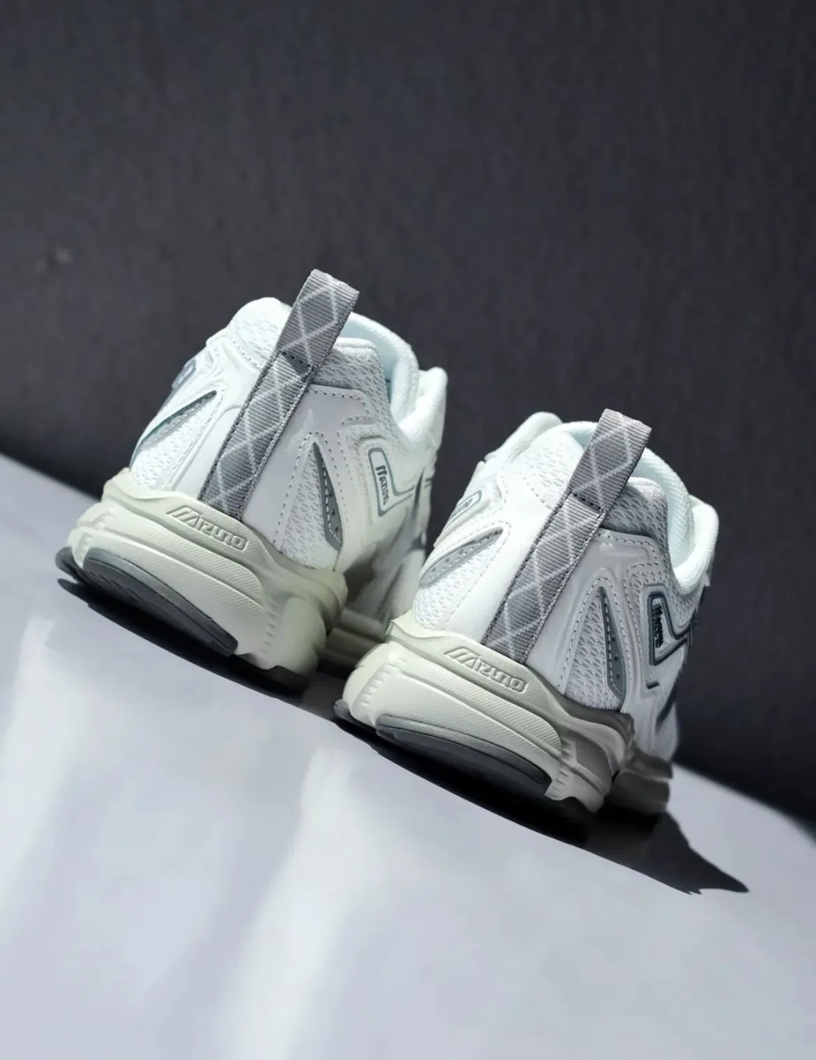 Mizuno-Speed 10S "White Grey"