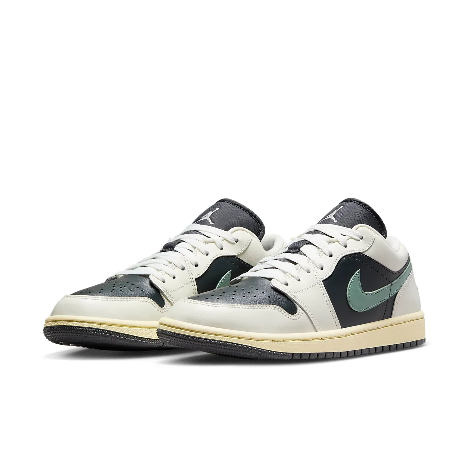 Nike Jordan 1 Low "Jade Smoke"