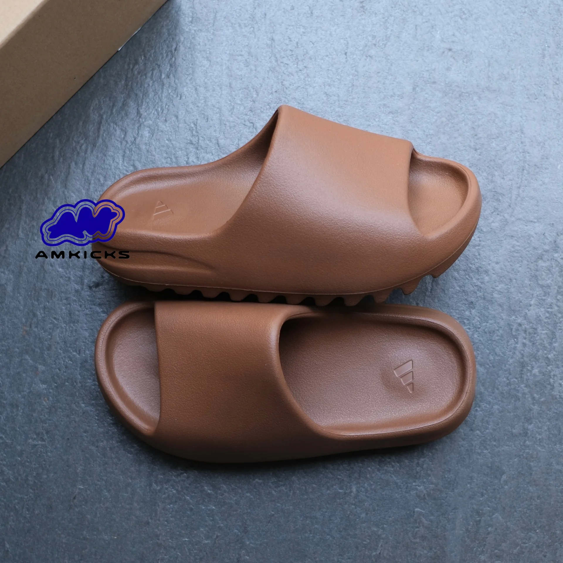 adidas Yeezy Slide "Flax"
