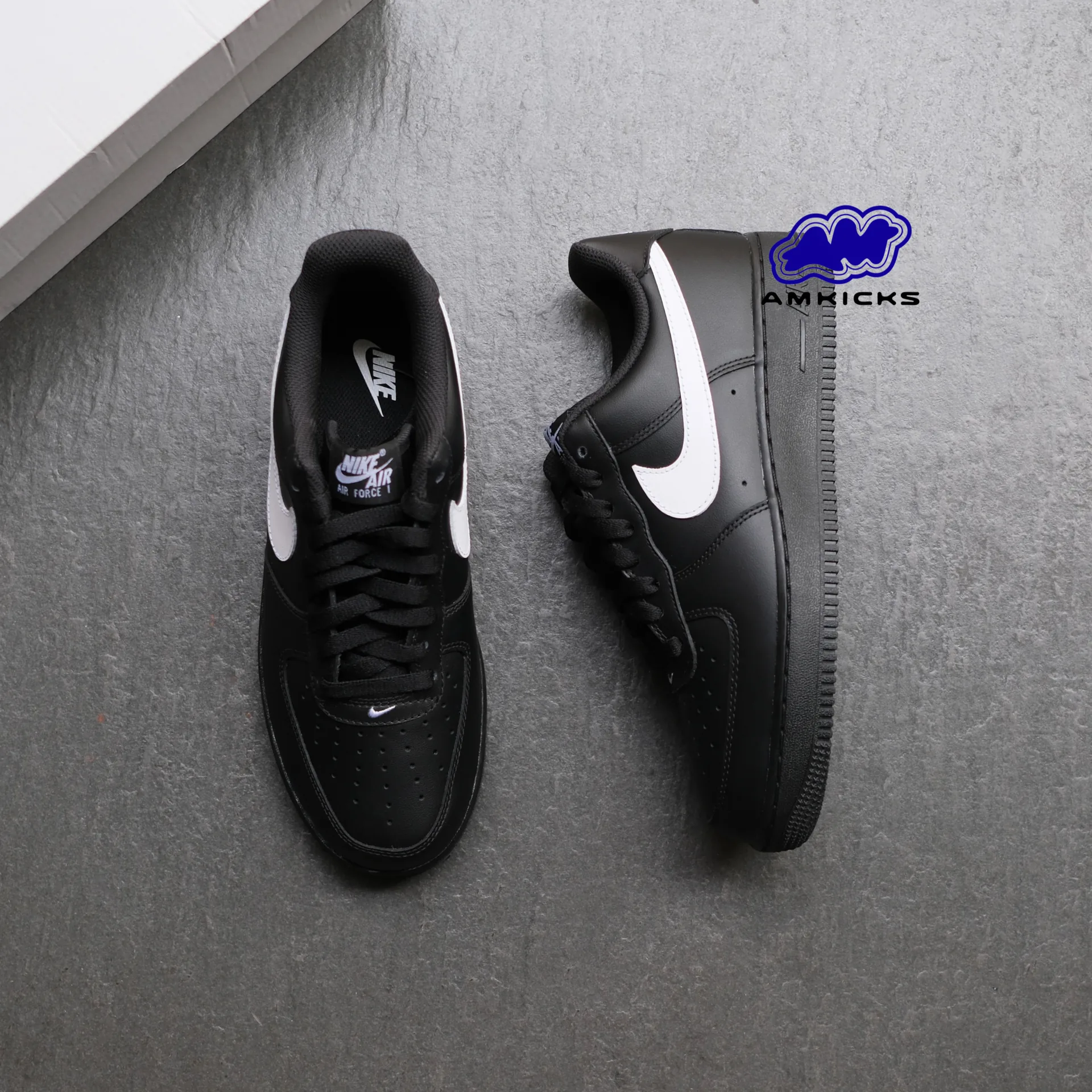 Air Force 1 Low '07 "Black White"
