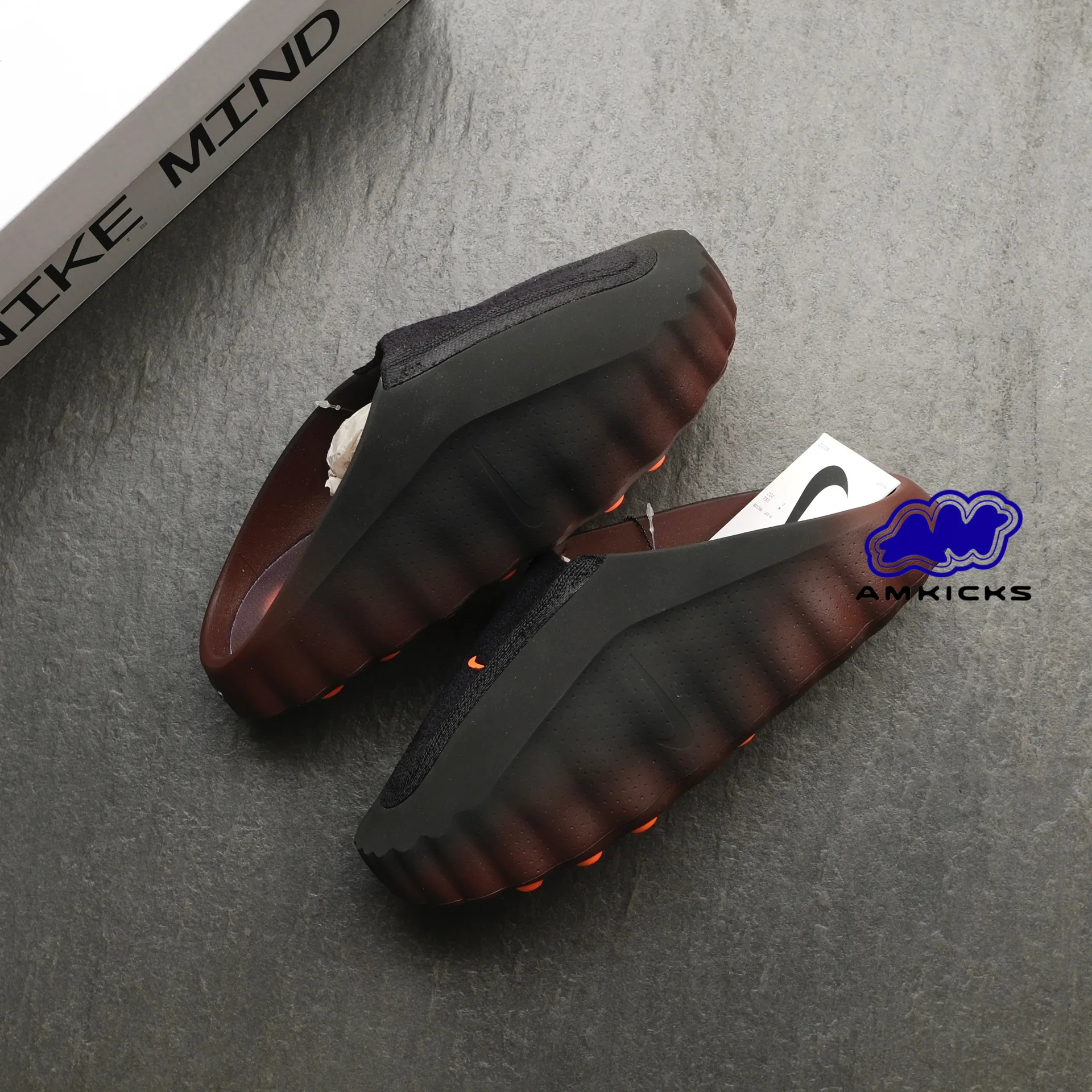 Mind 001 Flyknit Slide Bronze Eclipse Total Orange