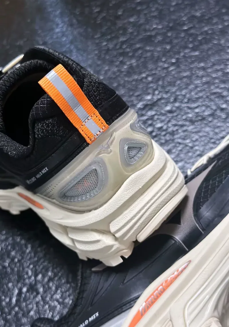 Mizuno Halo Mix TL "Black Cream"