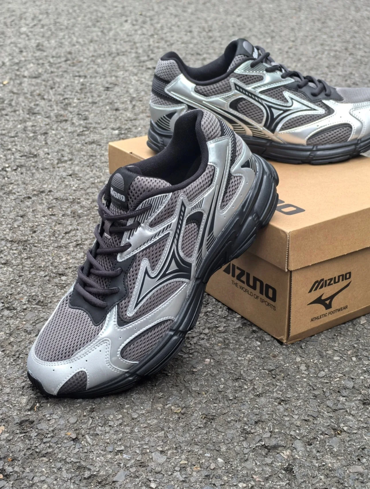 MIZUNO Speed 2K "Black Silver" - D1GH222919