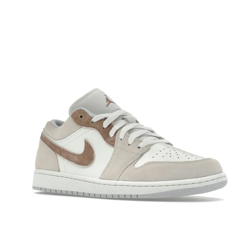 Jordan 1 Low SE "Legend Light Brown"