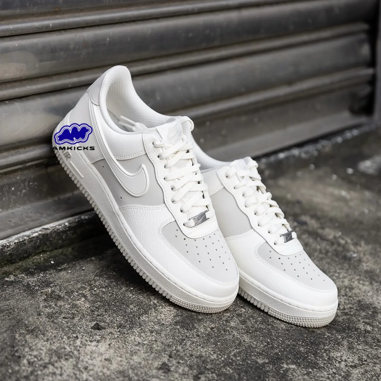 Nike Air Force 1 Low '07 "Light Smoke Grey White"