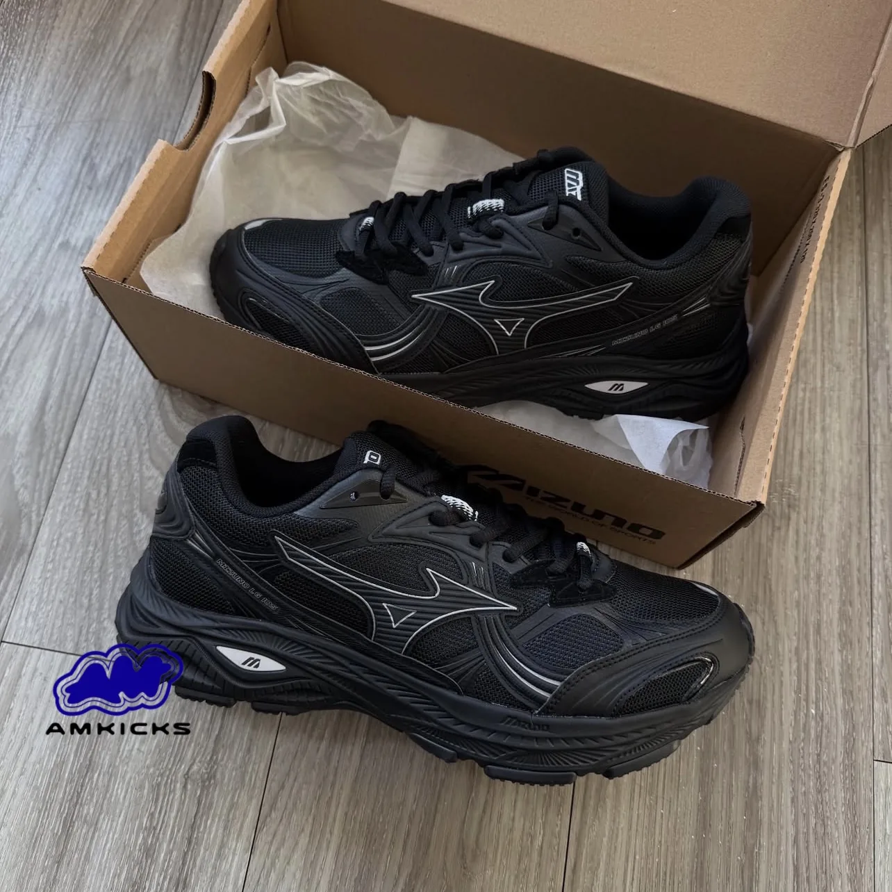 Mizuno LG 10s “Black“